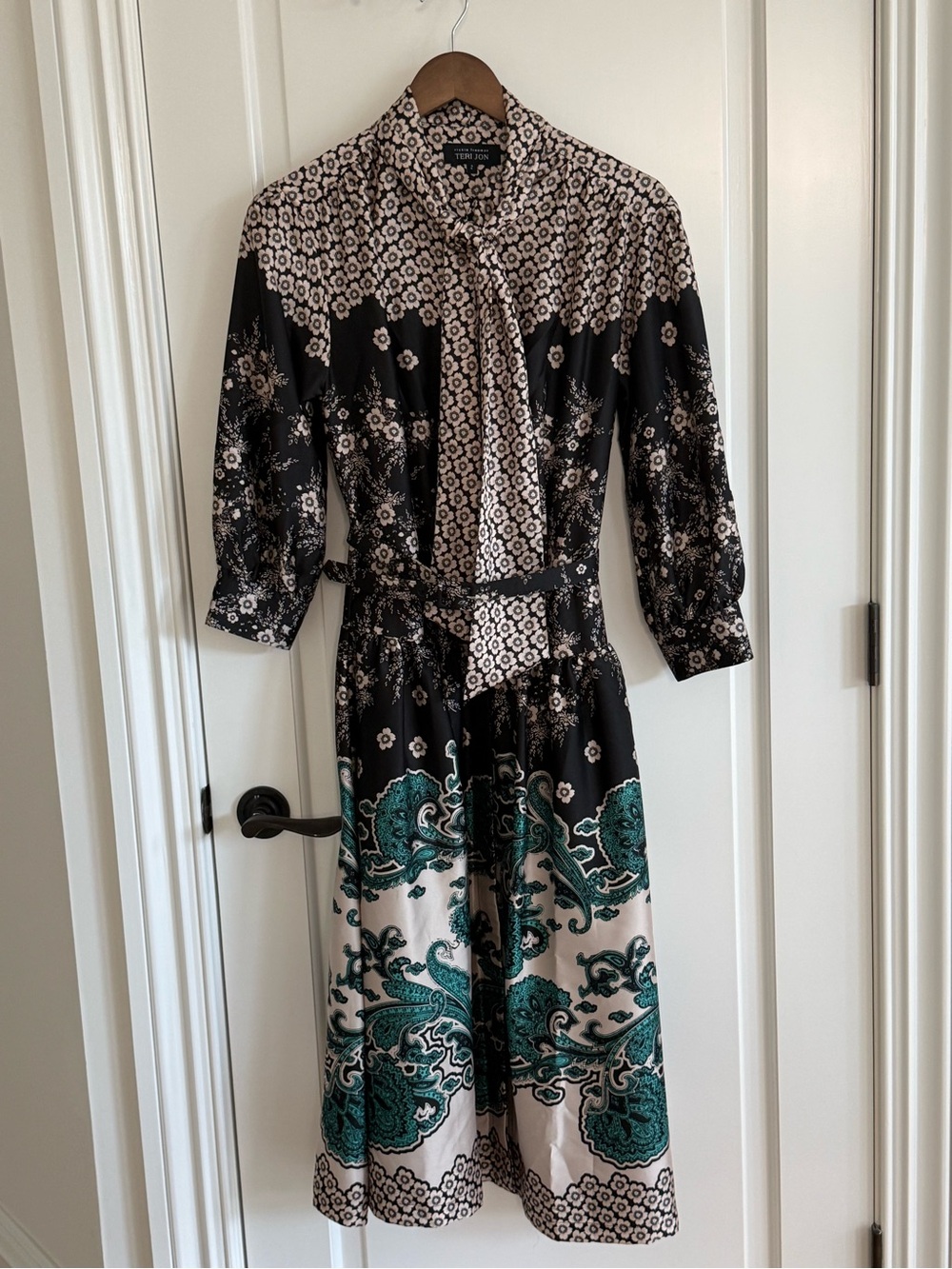 Teri Jon Black & Teal Patterned Tie-Neck Midi Dress